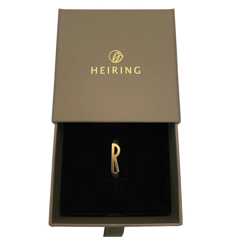 Initials Ring R