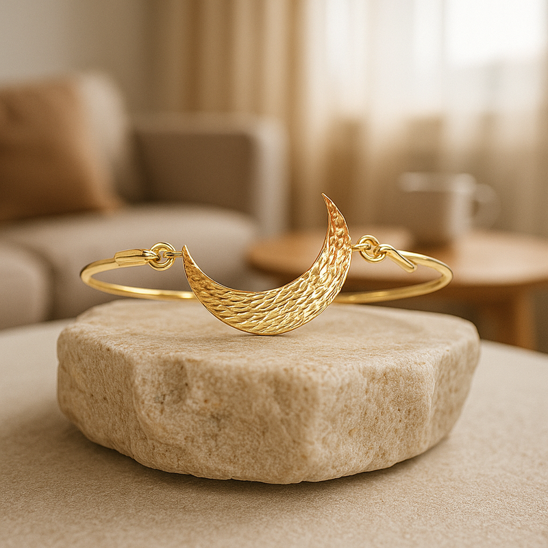 Bangle with MOON top