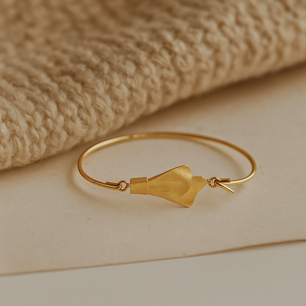 Armring med sløjfe top