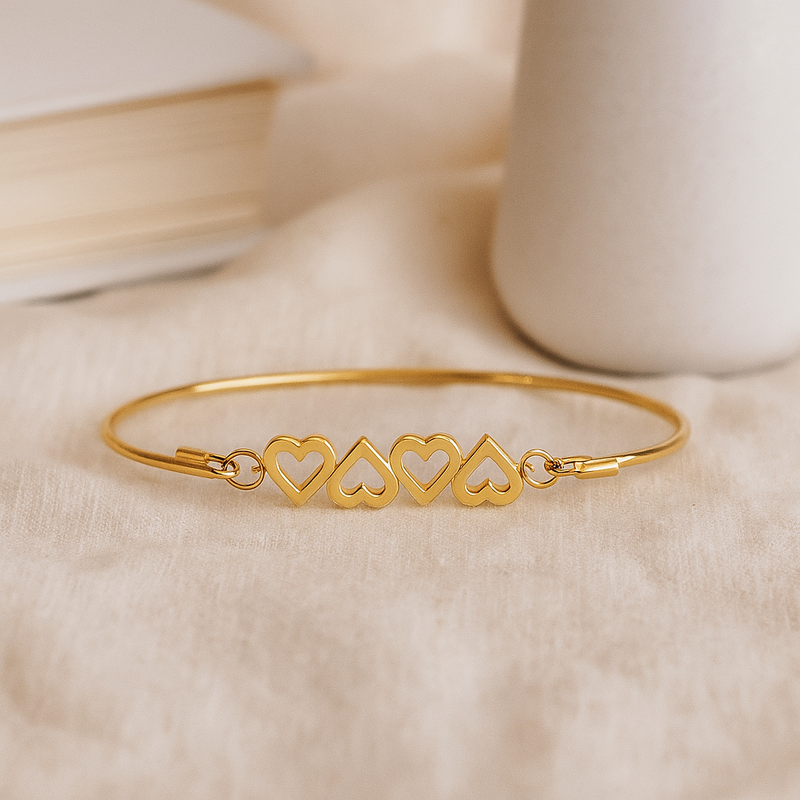 Bangle with hearts top