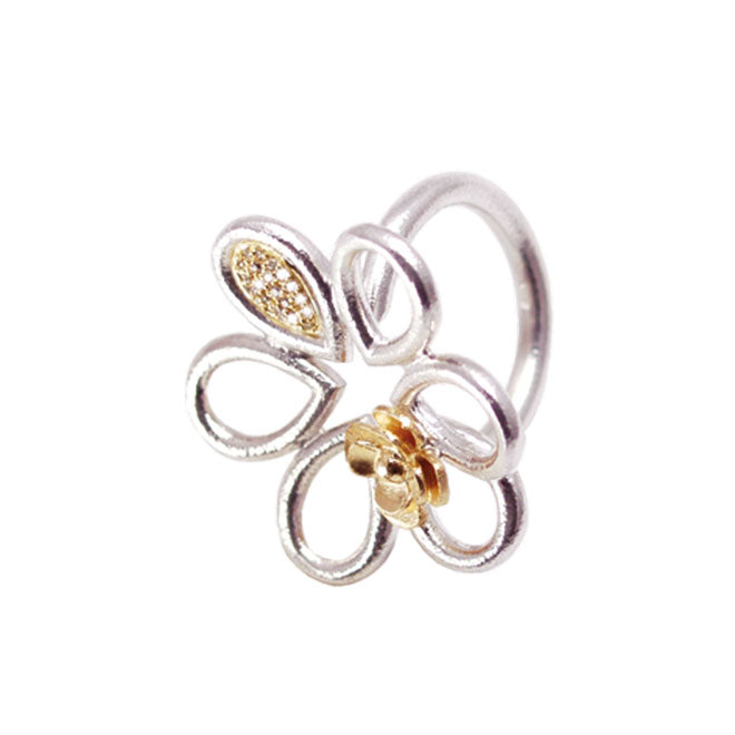Ring in silver with 14K flower and diamonds