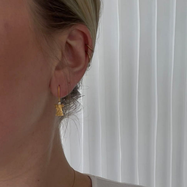 Guardian angel earhook