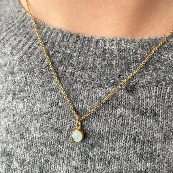 Koulè pendant with peach moonstone