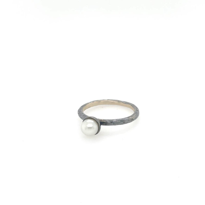 MAI Ring with pearl