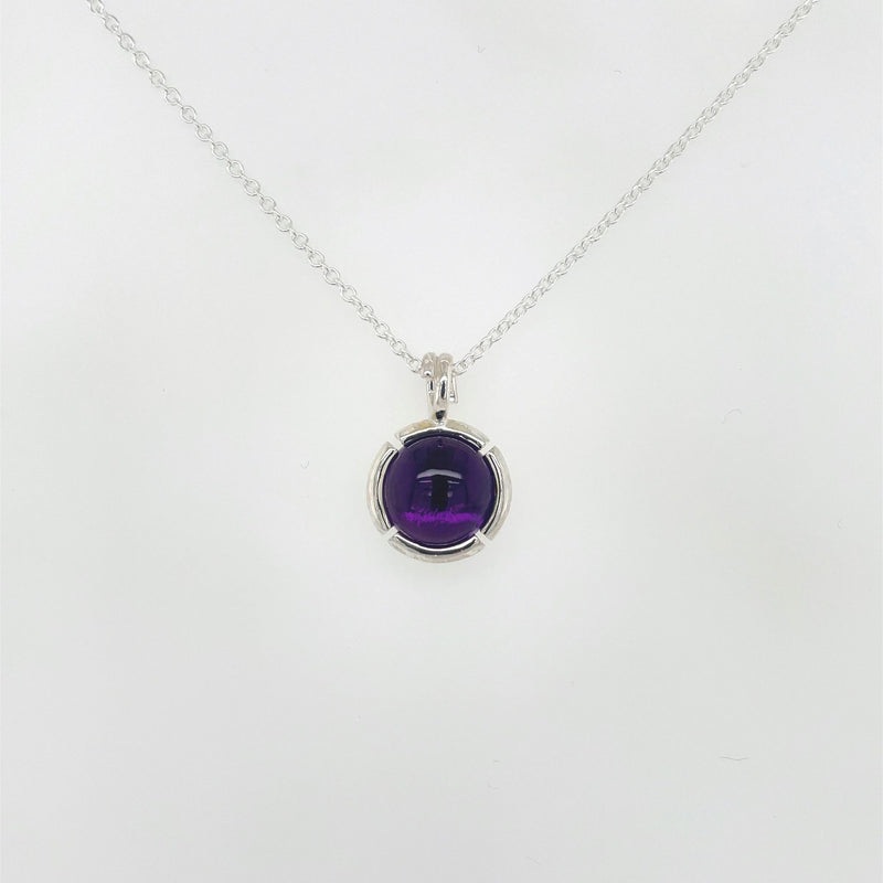 Colormatch pendant with amethyst