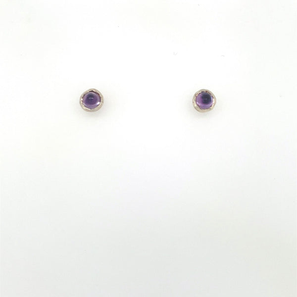 Colormatch earring with amethyst