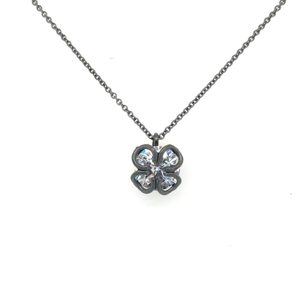 Glamour pendant with zirconia