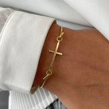 Cross top for bangle