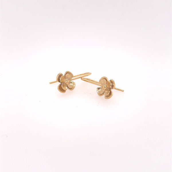 Flower earring