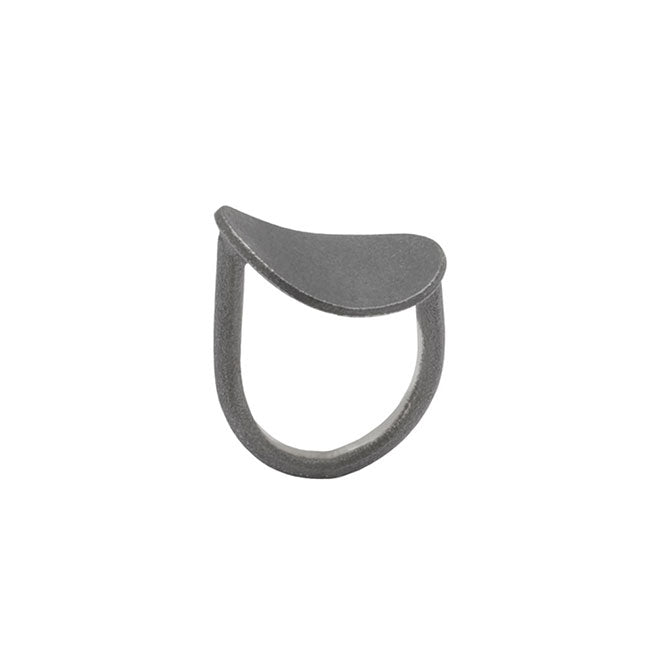 Saddle ring in silver