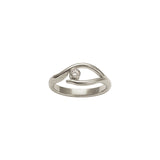 LUMI ring in silver with 1 zirconia - 1 curve