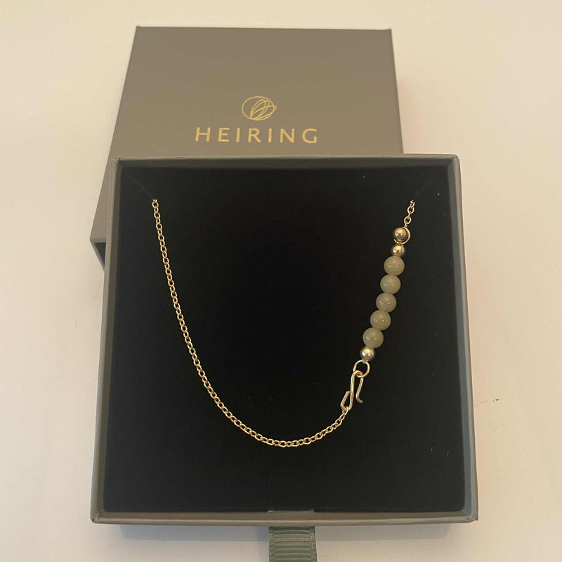 Chain with green alashan
