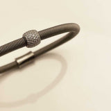 Silver bracelet with zirconia