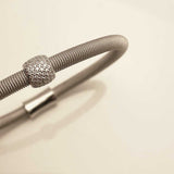 Silver bracelet with zirconia
