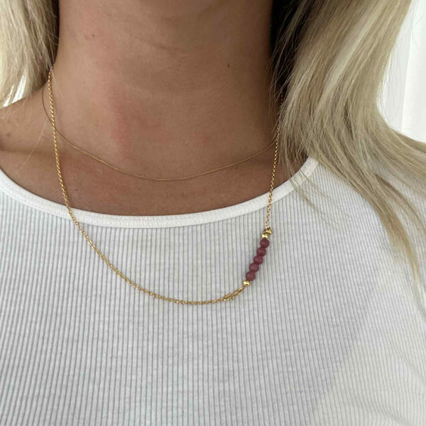 Chain with pink rhodonite