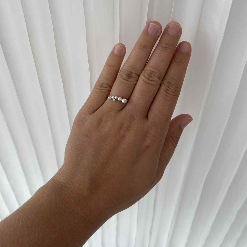 LUNA Ring with diamond