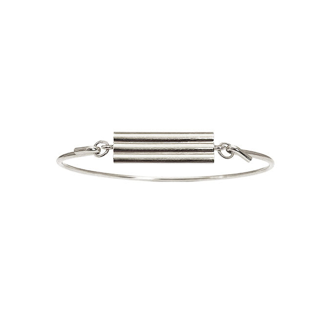 Bangle with row top