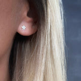 Flower small earrings