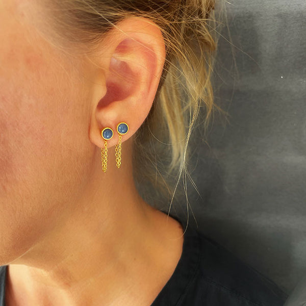 Horizon earring with Blue Opal