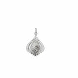 Pendant with diamonds in 14 kt.