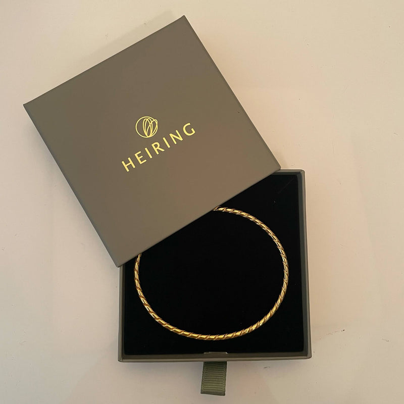 Twisted bangle