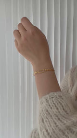 Elipse top med brillant til armring