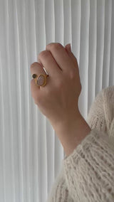 KOLO ring med orange og grå månesten